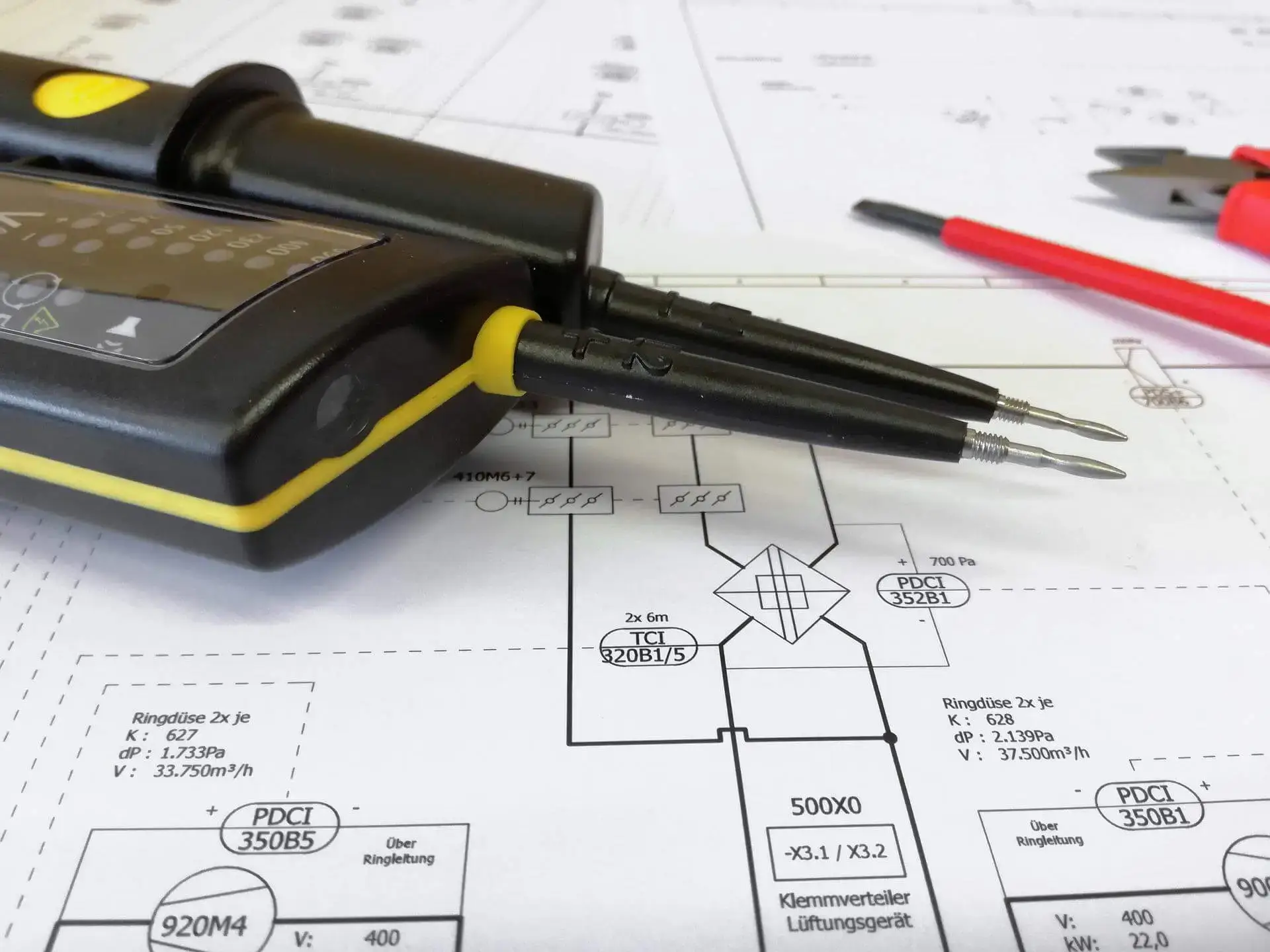 Get your EICR certificate Hillingdon in Hillingdon